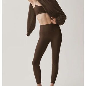 ALO women’s 7/8 Airlift Leggings